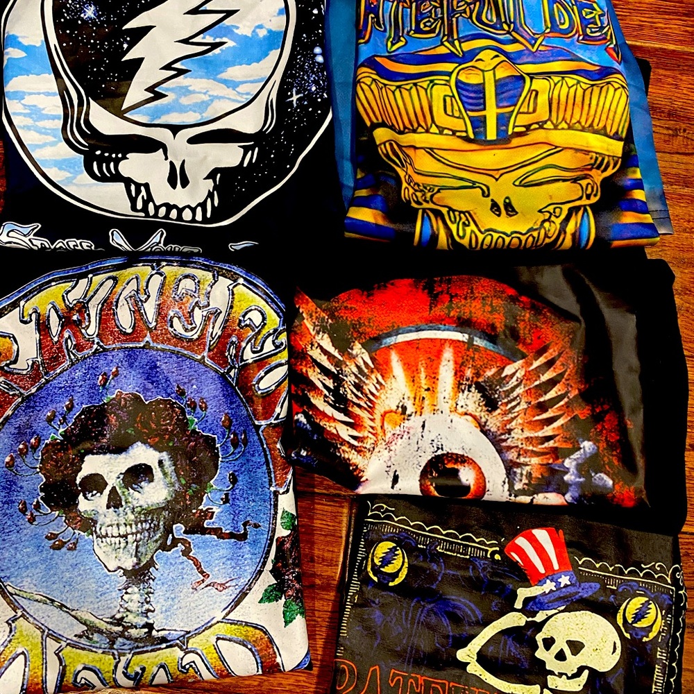 Lot of 5 brand new Grateful Dead band t shirts!